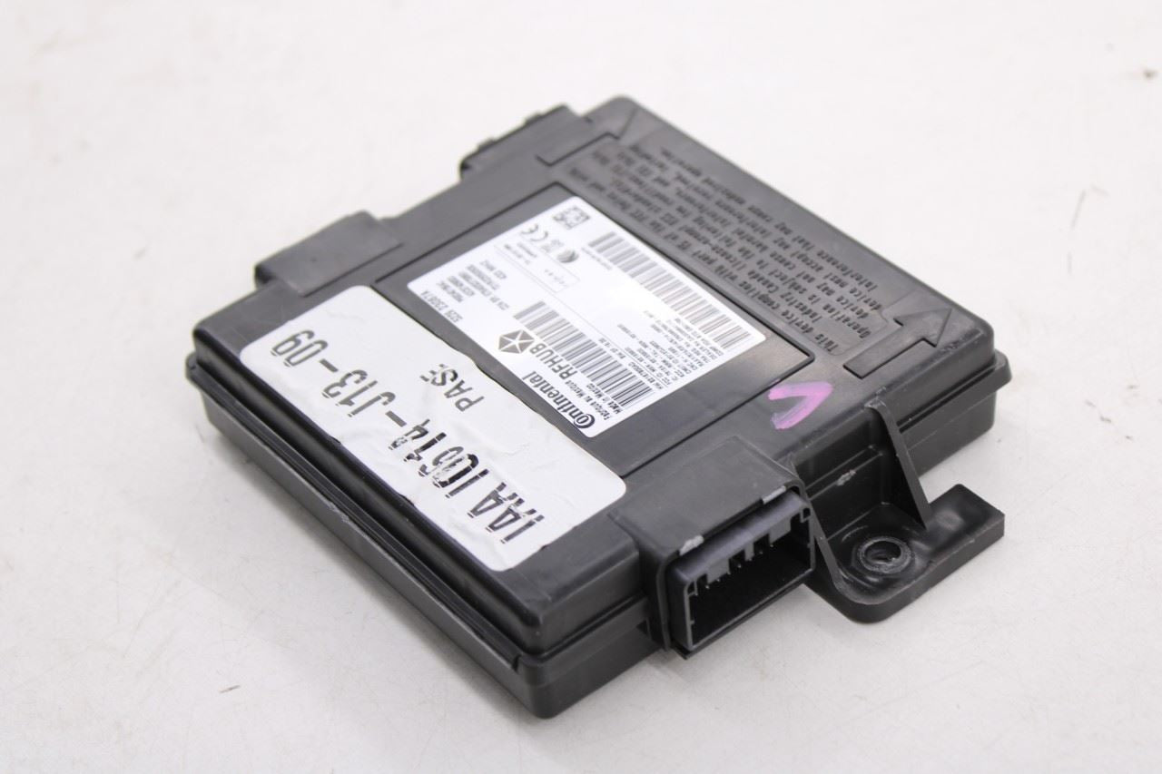2015 Dodge Durango SXT Hub Receiver Computer Control Module 68240156AC OEM5