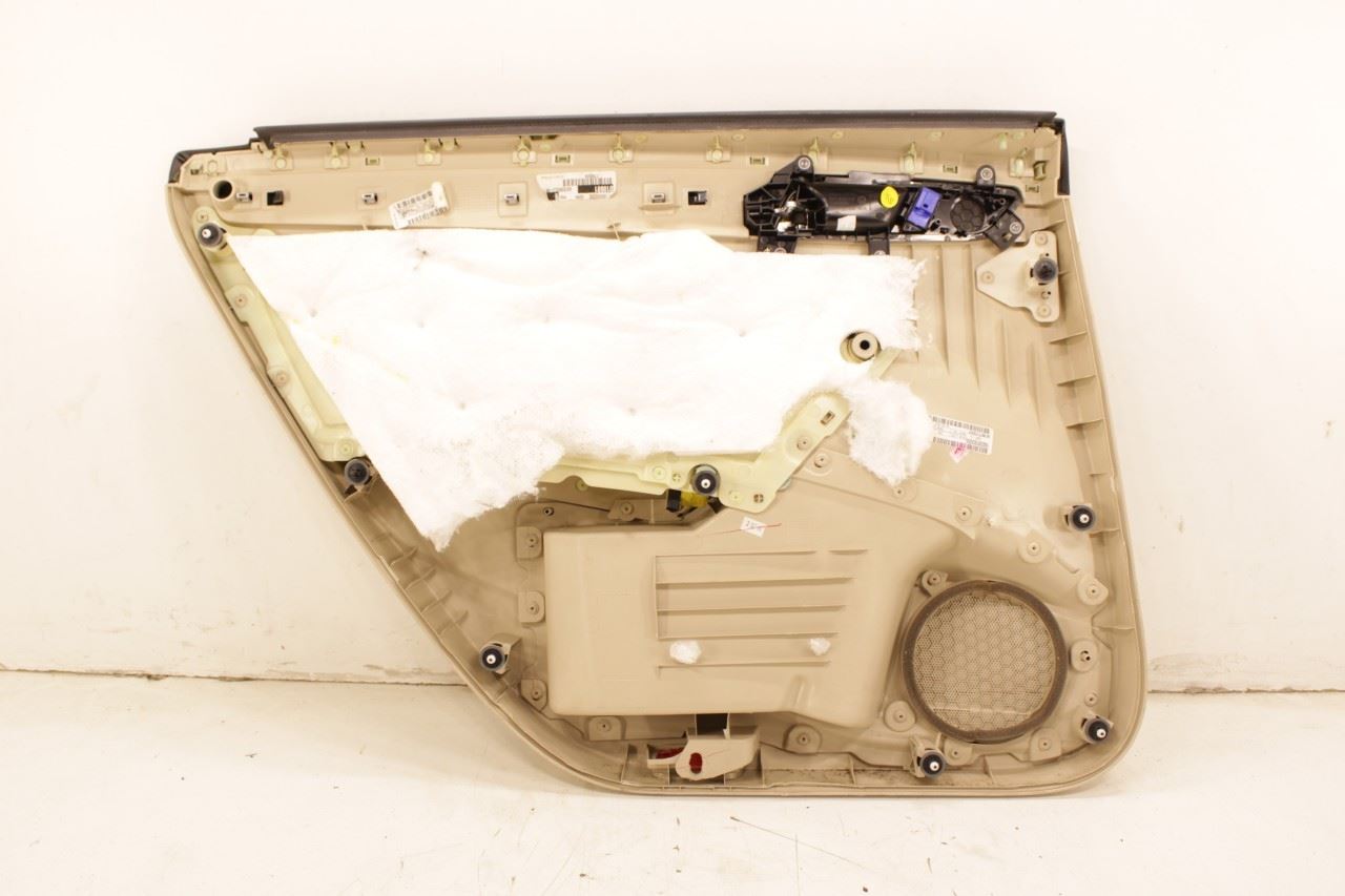 12-19 Volkswagen Passat SE Rear Right Side Door Trim Panel 561867212GOUT *ReaD* - Alshned Auto Parts