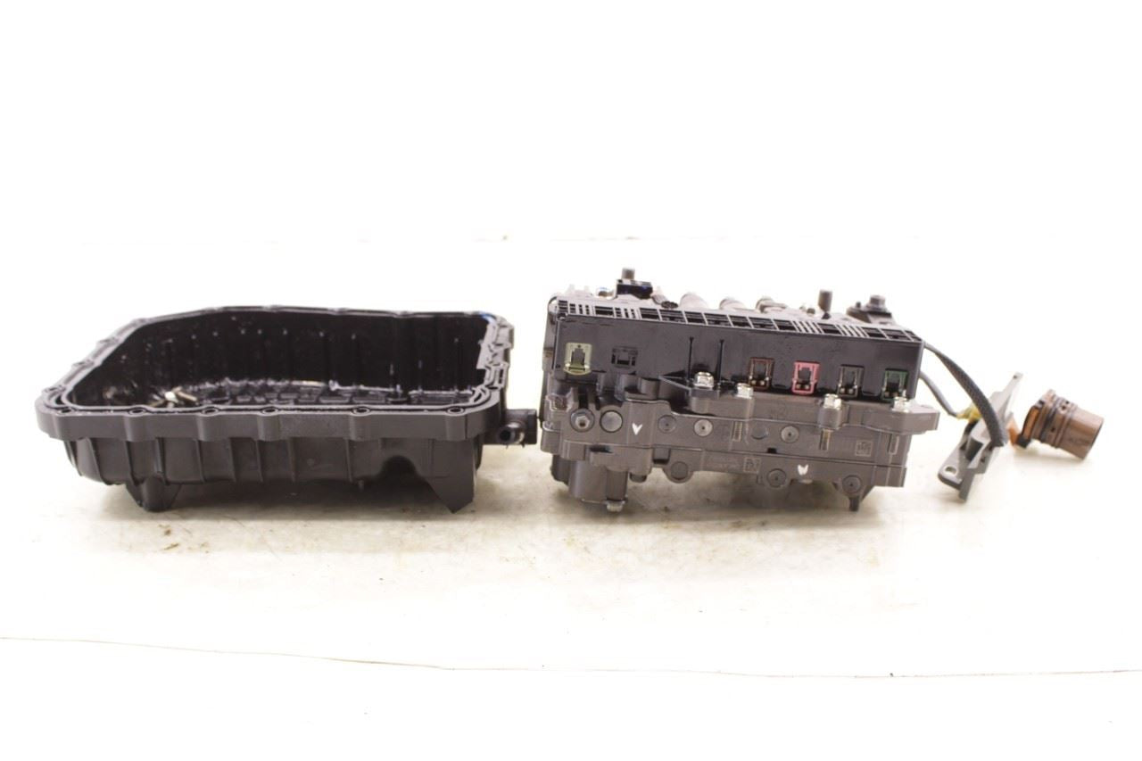 16-18 Kia Sorento EX 3.3L AWD 6-Spd Auto Transmission Valve Body w/ Oil Pan 26K - Alshned Auto Parts