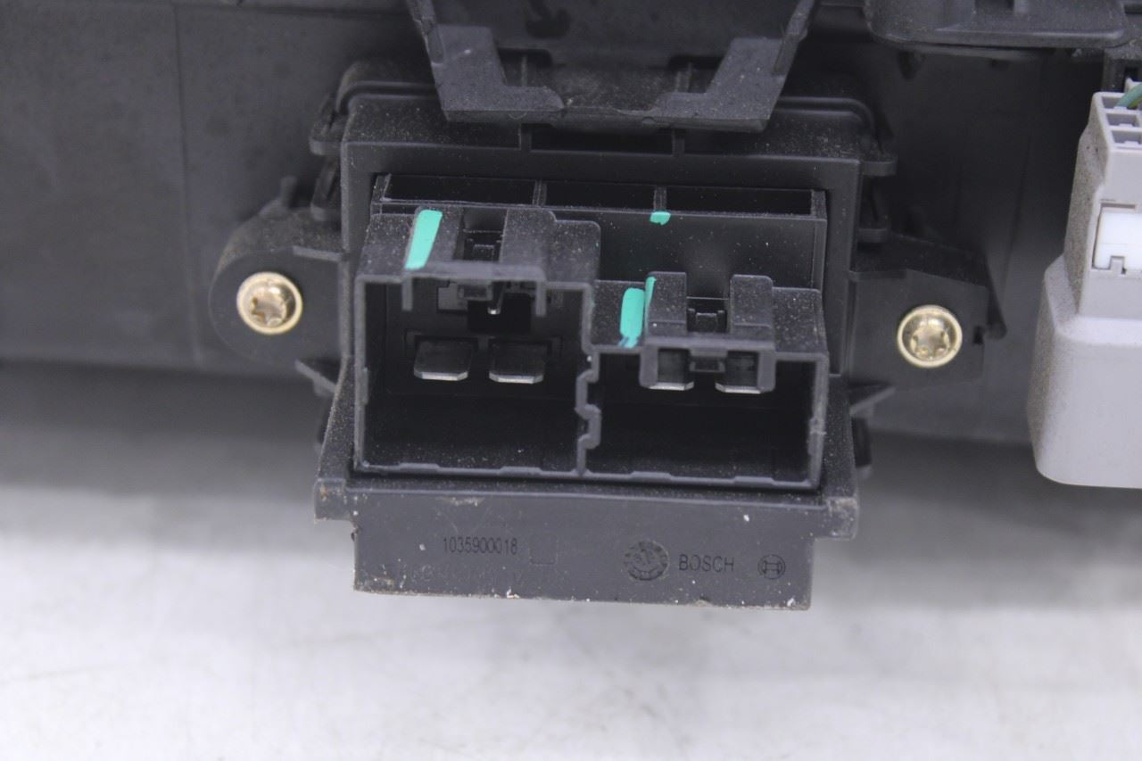 2015-2020 Dodge Grand Caravan SXT Rear Heater AC Upper Housing Blower Motor Assy13