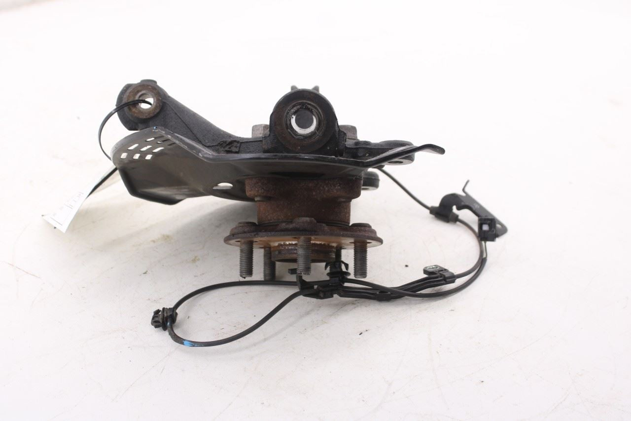 2019-2024 Toyota Corolla LE 2.0L FWD Front Left Side Spindle Knuckle Hub *ReaD*6