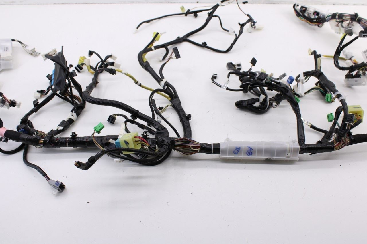 2016-2018 Toyota Tacoma Limited Dash Instrument Panel Wire Harness 82141-04X61 - Alshned Auto Parts