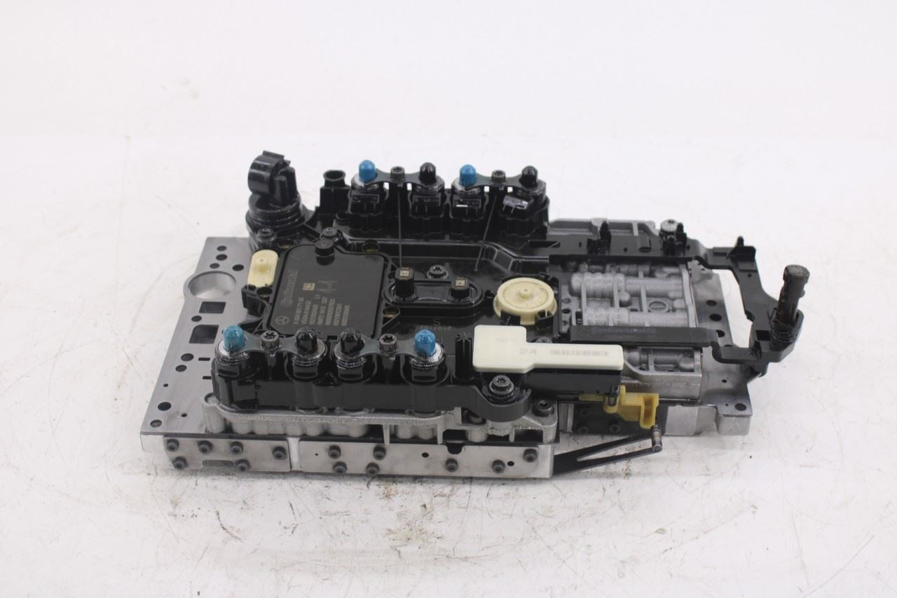 2015-2017 Mercedes-Benz C300 4Matic 2.0L AWD 7-Spd Auto Transmission Valve Body5