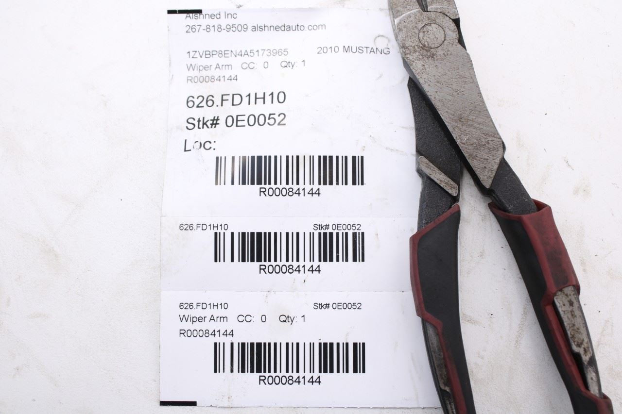 2007-14 Ford Mustang Conv Front Right and Left Windshield Wiper Arm 7R3Z-17526-A9