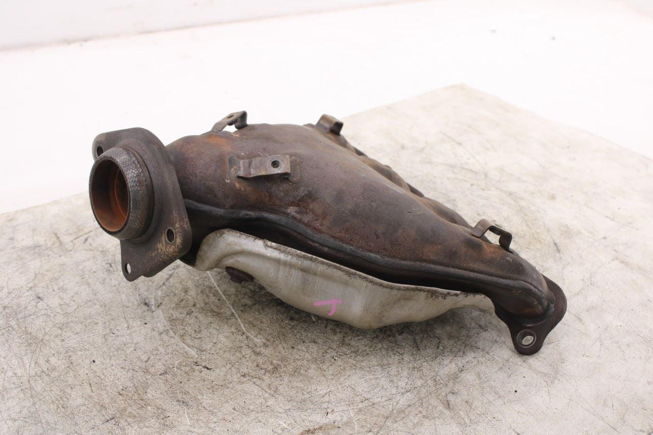 2017-2025 Mitsubishi Outlander Sport SE 2.0L Exhaust System Manifold 1555A9513