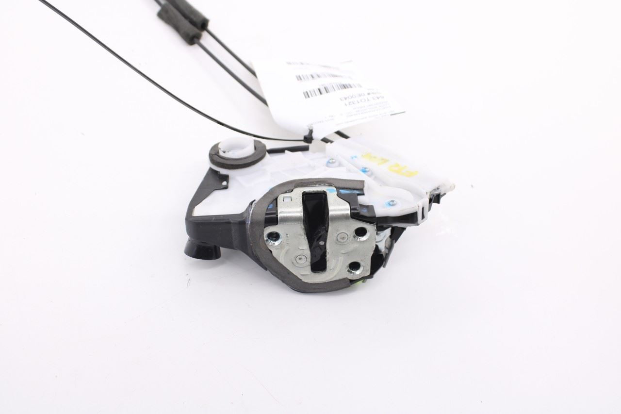 2015-2023 Toyota Tacoma SR5 Front Left Side Door Lock Latch Actuator 69040-070207
