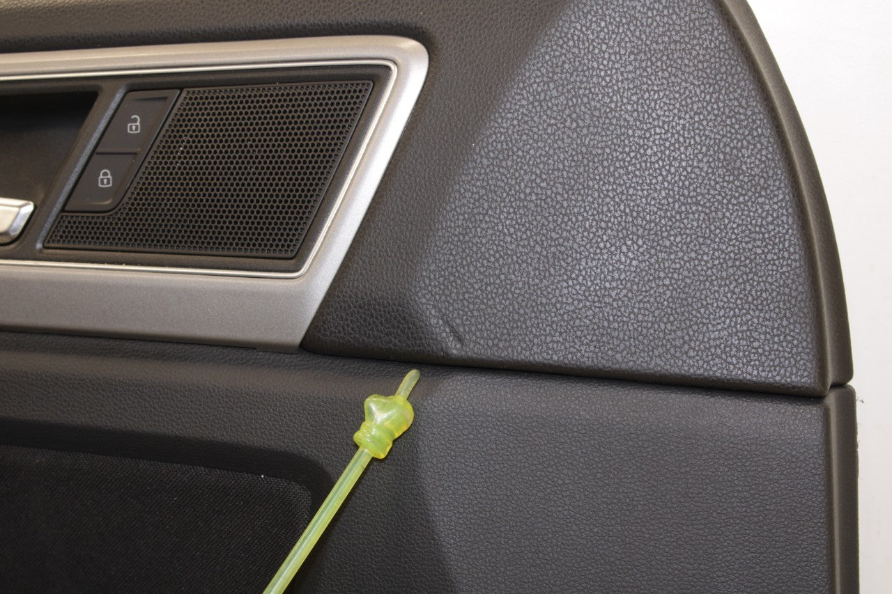 2018-2019 Volkswagen Atlas S Front Left Door Trim Panel 3CN867011EHSG OEM *ReaD* - Alshned Auto Parts