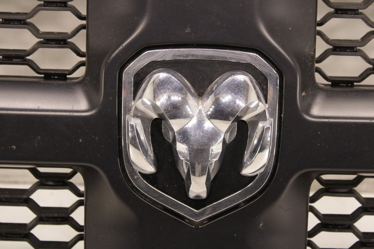 14-18 Ram 2500 Tradesman Crew Cab 6.4L 2WD Front Radiator Upper Grille w/ Emblem - Alshned Auto Parts