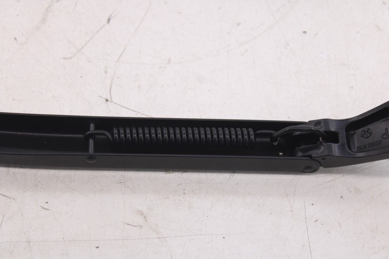 16-22 Jeep Grand Cherokee Laredo X 4X4 Front Left and Right Windshield Wiper Arm - Alshned Auto Parts