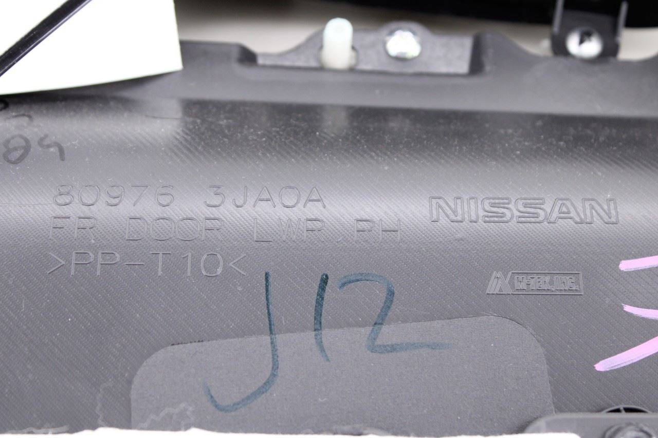 2016-19 Infiniti QX60 Front Right Side Door Trim Panel 809A0-9NF0A OEM *ReaD*15