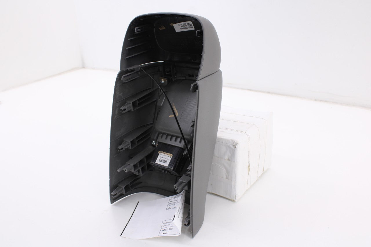2024-2026 Hyundai Elantra SE Center Console Back Trim Panel w/ Charger USB Port9