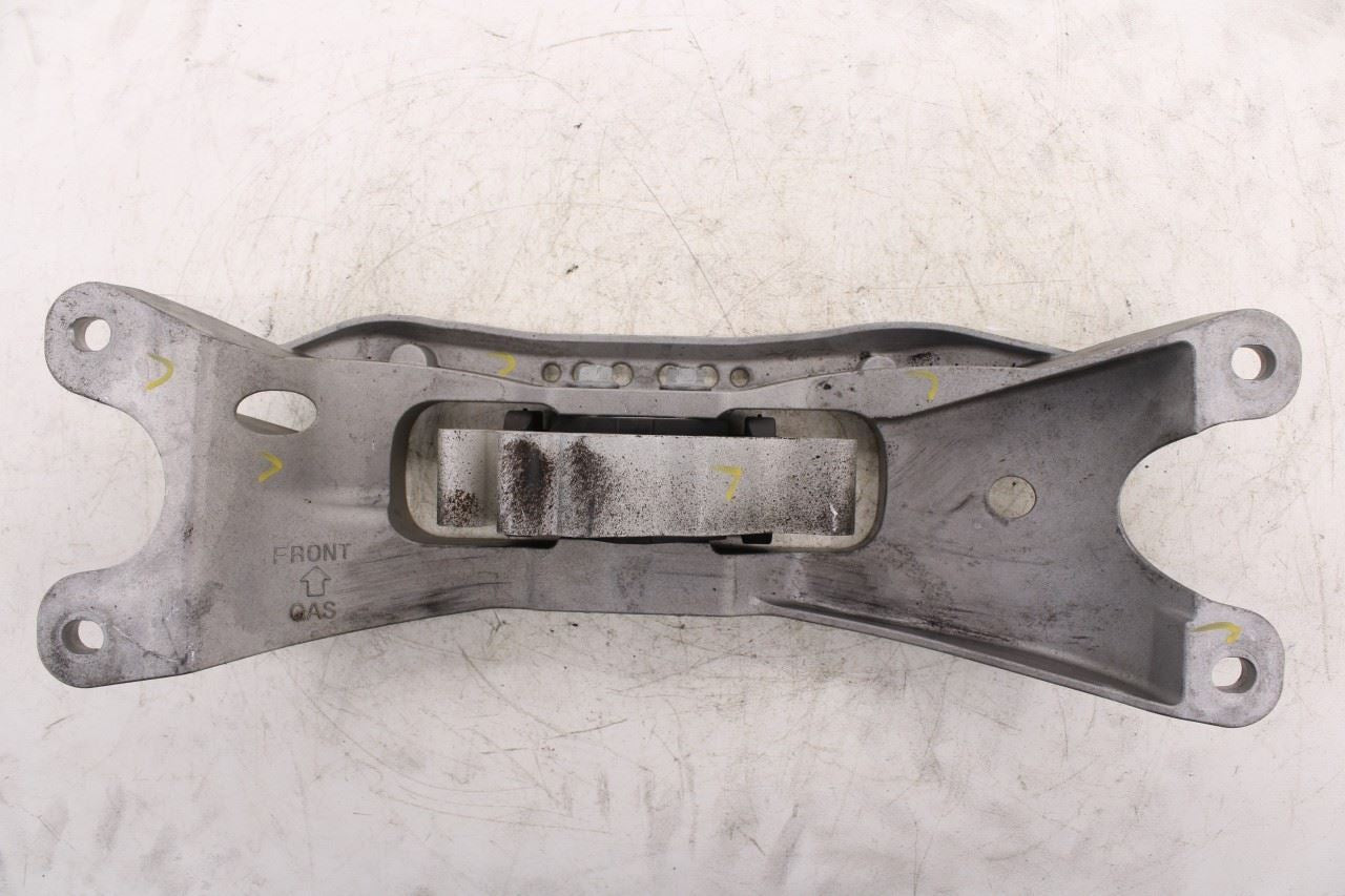 2020-2026 Ford Explorer Interceptor 3.0L AWD Transmission Crossmember Insulator6