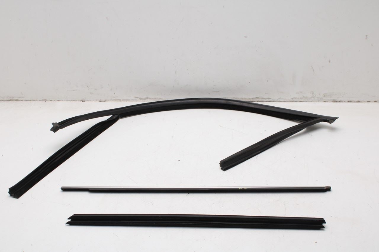 10-16 Mercedes-Benz E350 4Matic Front Left Door Run Channel w/ Belt Weatherstrip - Alshned Auto Parts