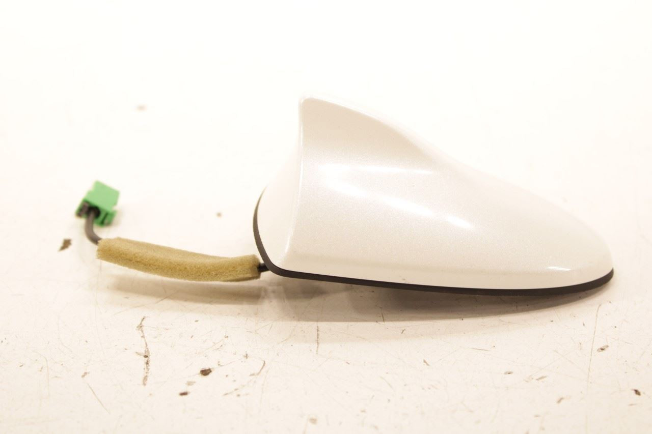 14-20 Infiniti Q50 Premium Roof Exterior Shark Fin Radio Antenna 28208-6AJ0B OEM - Alshned Auto Parts