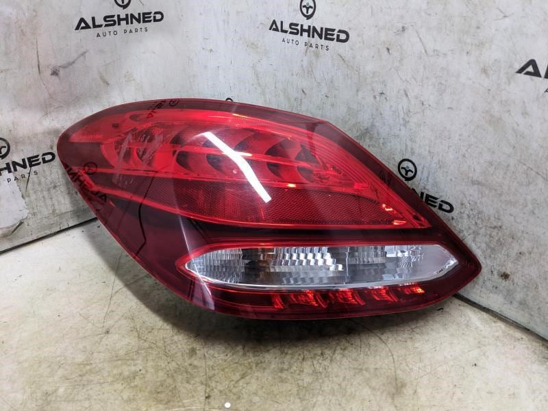 2016 Mercedes-Benz C300 RR LH Driver Side Tail Light Lamp 205-906-18-02 *ReaD* - Alshned Auto Parts