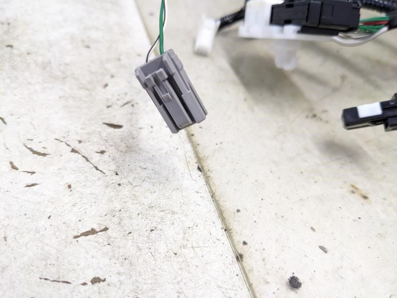 2016-2018 Toyota Sienna Tailgate Liftgate Back Door Wire Harness 82184-08360 OEM - Alshned Auto Parts