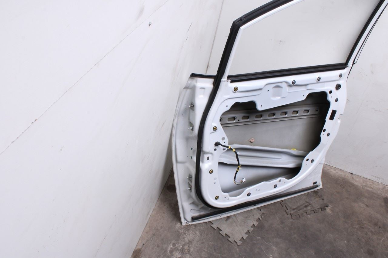 2017-26 Chrysler Pacifica Limited Front Right Door Shell Panel 68186766AH *ReaD* - Alshned Auto Parts