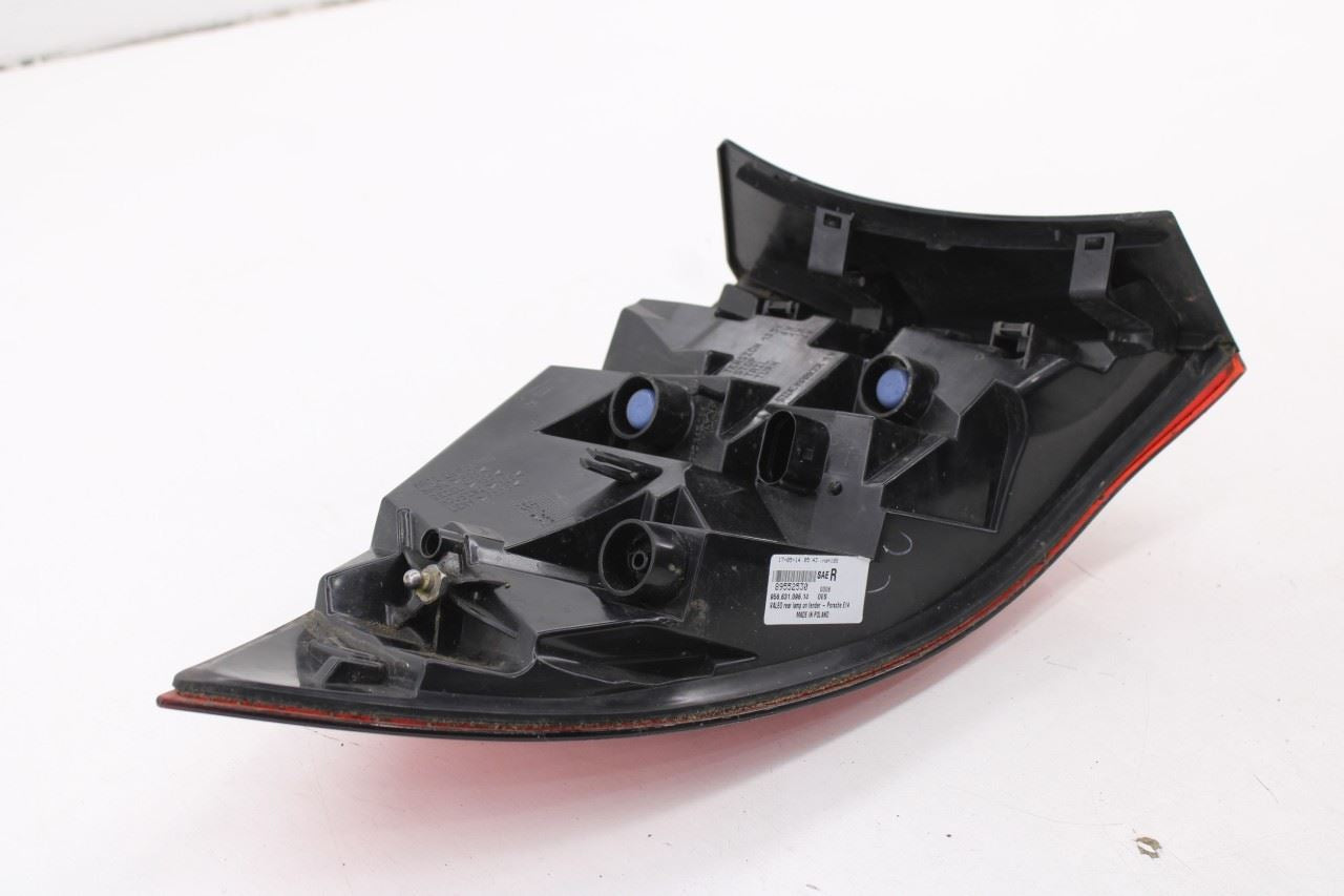 2011-14 Porsche Cayenne S Rear Right Passenger Side Tail Light Lamp 9586310961411