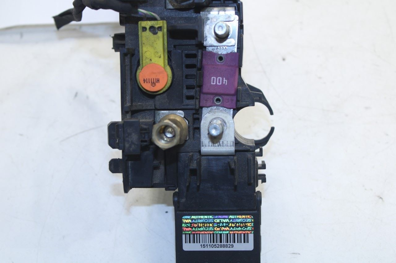 12-15 Mercedes-Benz ML350 3.5L RWD Engine Bay Right Side Fuse Relay Junction Box - Alshned Auto Parts
