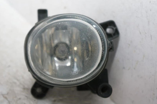 2010 Volkswagen CC Passenger Right Front Fog Light 8T0 941 700 OEM - Alshned Auto Parts