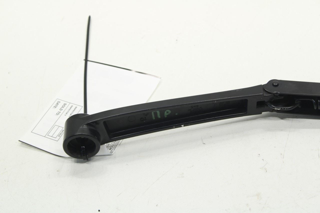 2016-2020 KIA Sorento LX Front Right Side Windshield Wiper Arm 98321-C5000 OEM - Alshned Auto Parts