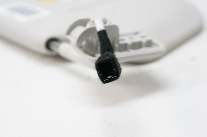 21-22 Ford Escape SE Front LH Sun Visor w/ Illuminated Mirror LJ6Z7804105AB OEM - Alshned Auto Parts