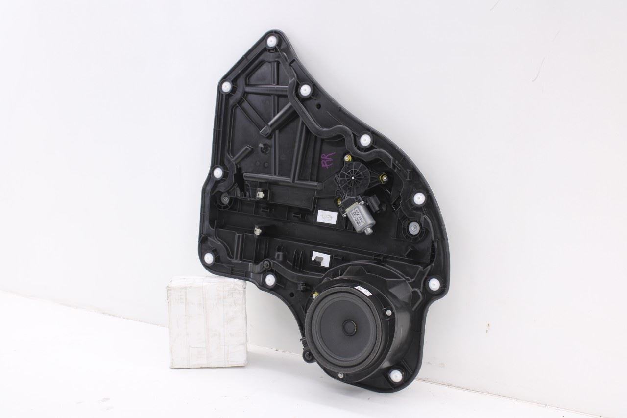 20-26 Ford Explorer Interceptor RR RH Door Window Regulator w/ Carrier and Motor3