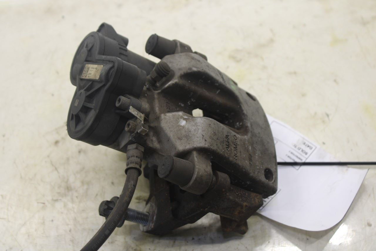 2017-19 Alfa Romeo Giulia Ti AWD Rear Right Side Brake Disc Caliper 00505414960 - Alshned Auto Parts