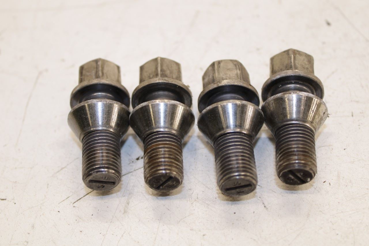 2014-2020 Maserati Ghibli S Q4 Wheel Lug Nut Bolt Stud Set of 20 670005351 OEM - Alshned Auto Parts