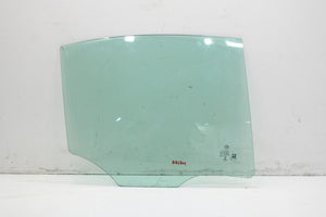 2017-2019 Alfa Romeo Giulia Ti AWD 2.0L Rear Right Side Door Window Glass R65898