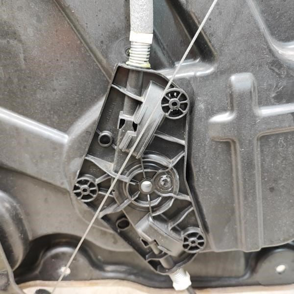11-22 Jeep Grand Cherokee AWD Front Right Side Door Window Regulator w/ Carrier - Alshned Auto Parts