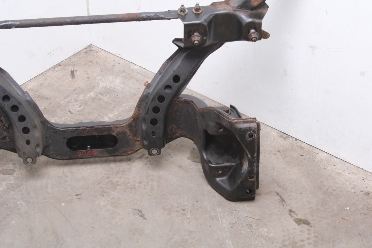 2005-2010 Ford Mustang Conv V6 RWD Front Crossmember Subframe 5R3Z-5C145-A OEM6