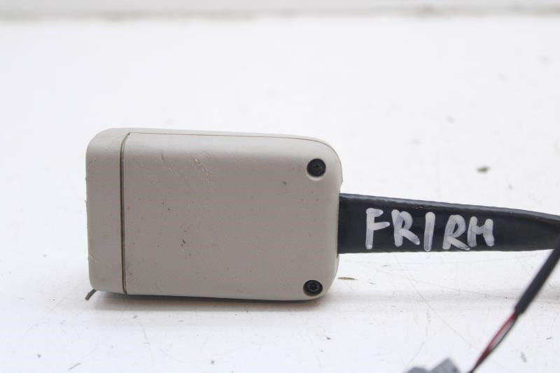 17-19 Chrysler Pacifica Front RH Passenger Side Seat Belt Buckle 5LA501D2AE OEM - Alshned Auto Parts