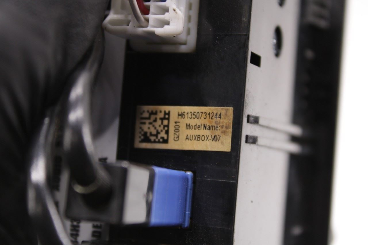 2015-20 Infiniti Q50 Premium Center Console Tray AUX Box w/ USB Port 284H3-4GA0C - Alshned Auto Parts