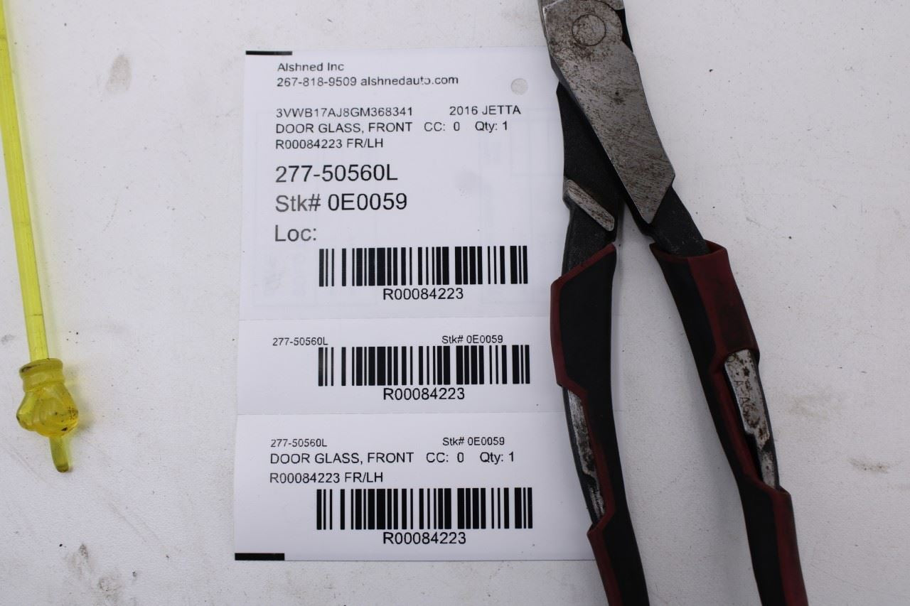 2011-2018 Volkswagen Jetta Sport Front Left Door Window Movable Glass 5C6845201C9
