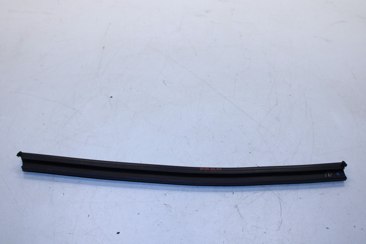 19-25 Chevrolet Blazer 2LT Rear LH Door Run Channel w/ Belt Molding Weatherstrip - Alshned Auto Parts