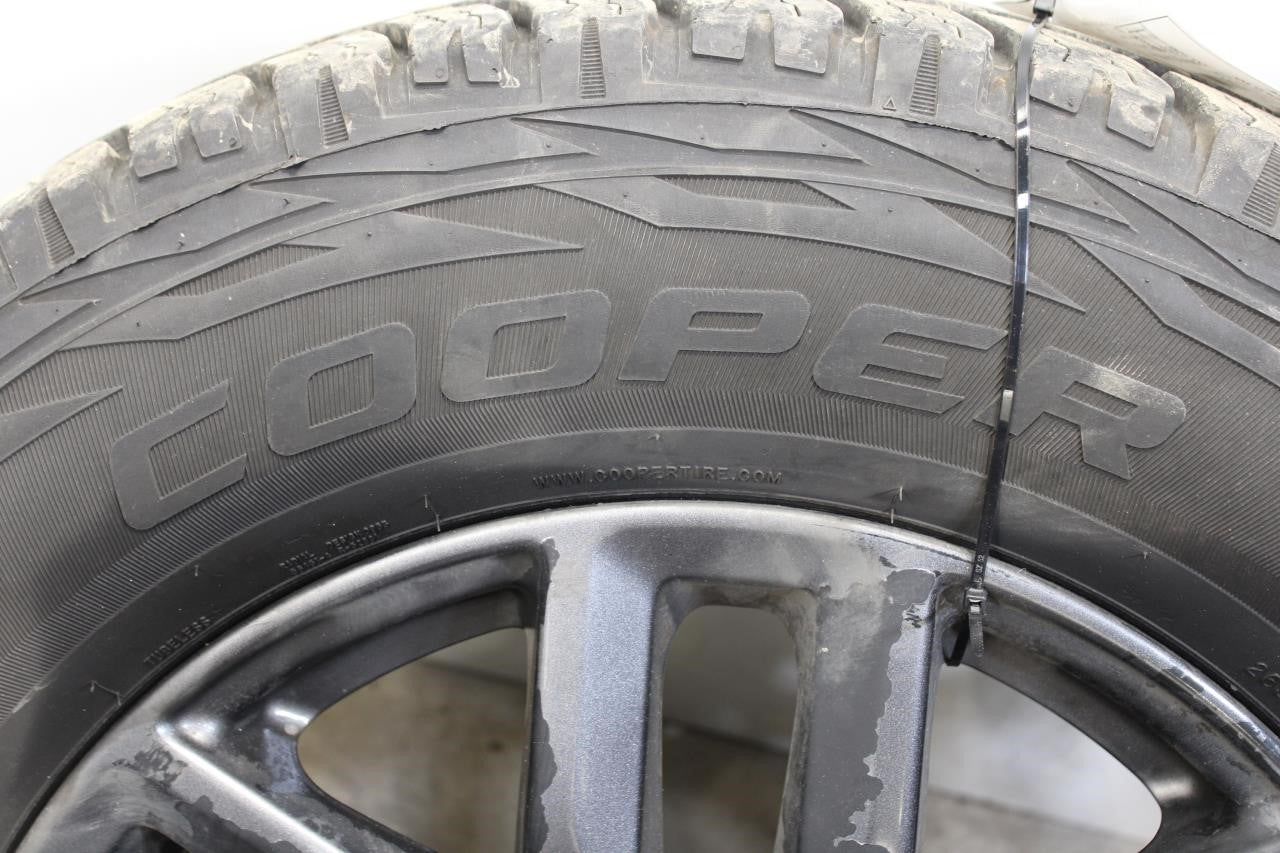 2017-19 GMC Acadia SLT-1 Wheel Tire Cooper Discover A/T 265/65R18 Set 4 84760166 - Alshned Auto Parts