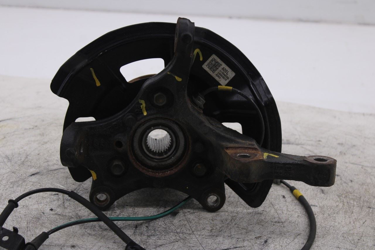 2021-2026 Hyundai Elantra SE 2.0L FWD Front Driver Left Side Spindle Knuckle Hub6