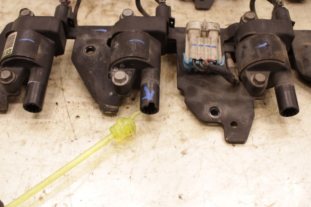 12-20 ISUZU NPR HD 6.0L L96 Engine Ignition Coil Set 8 8-12611-424-0 OEM *ReaD* - Alshned Auto Parts