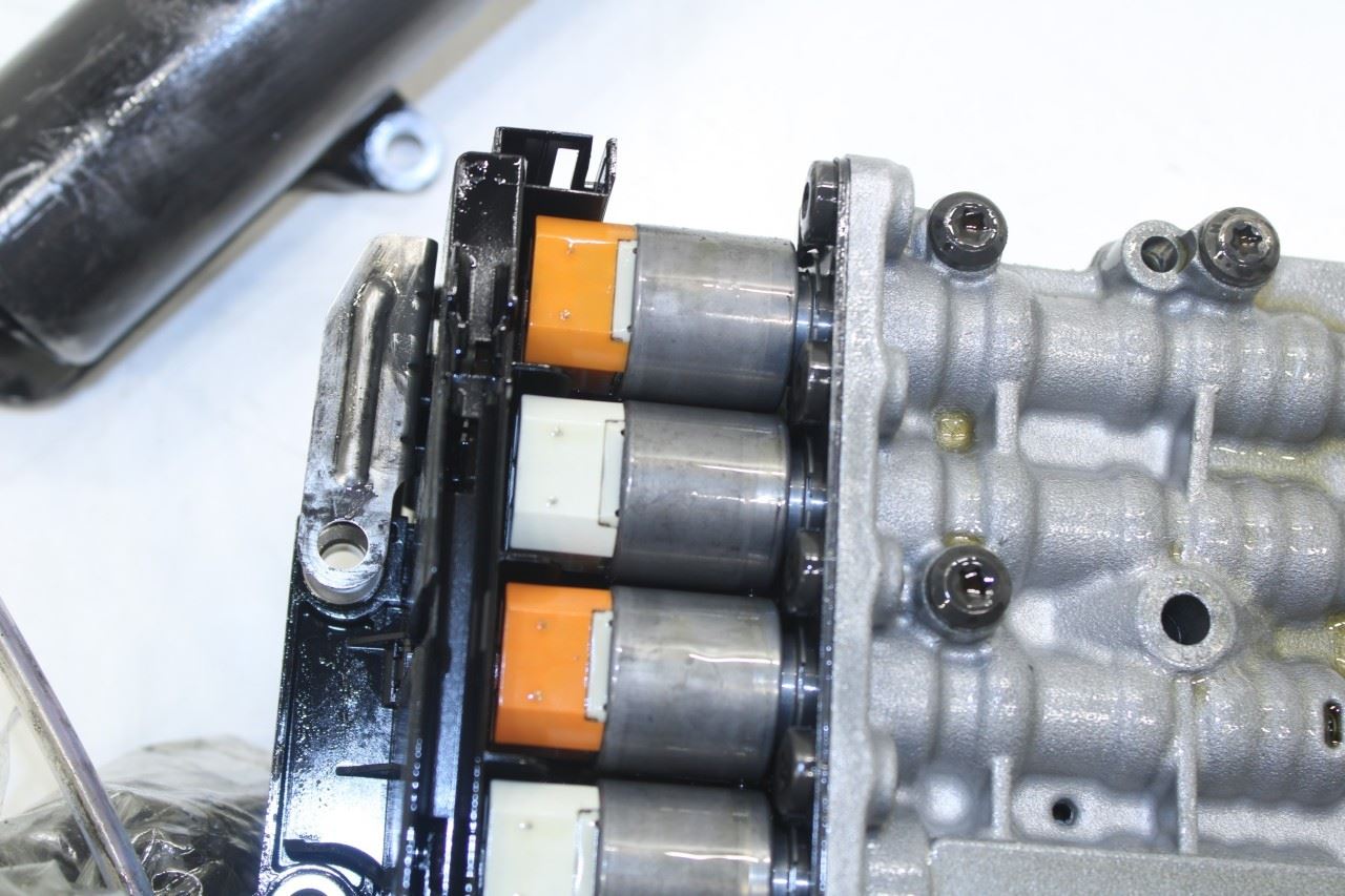 13-16 BMW 328i xDrive SULEV 2L AWD Auto Transmission Valve Body 99K 24347647840 - Alshned Auto Parts