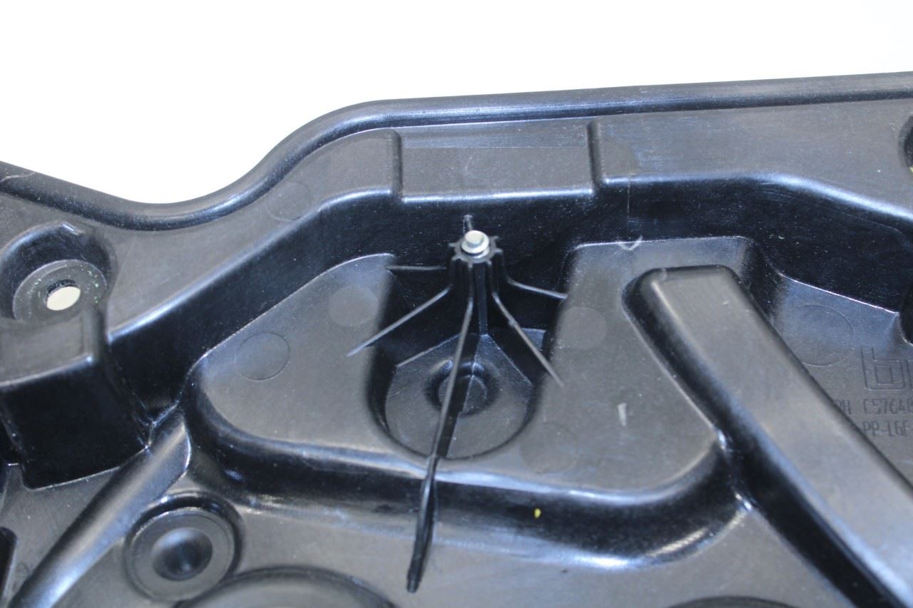 2017-19 Alfa Romeo Giulia Ti RR RH Door Window Regulator w/ Carrier 00505514910 - Alshned Auto Parts