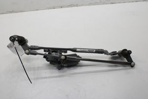 2014-2018 BMW X5 xDrive35i Front Windshield Wiper Transmission Linkage w/ Motor