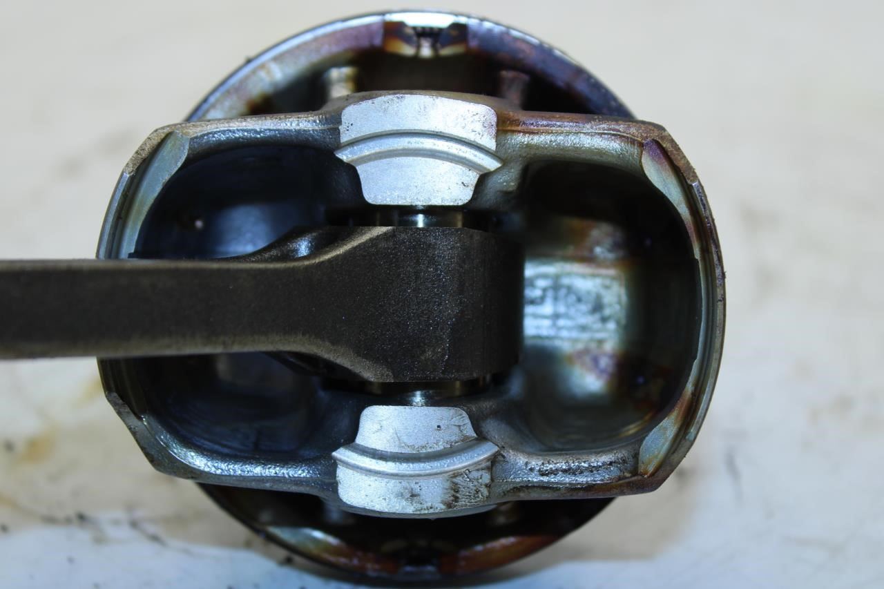 19-20 Hyundai Santa Fe 2.4L Engine Piston w/ Connecting Rod No4 23510-2GGC0 OEM - Alshned Auto Parts