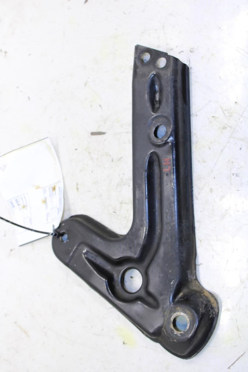 2011-2021 Jeep Grand Cherokee Limited Front Left Crossmember Bracket 52124643AB - Alshned Auto Parts
