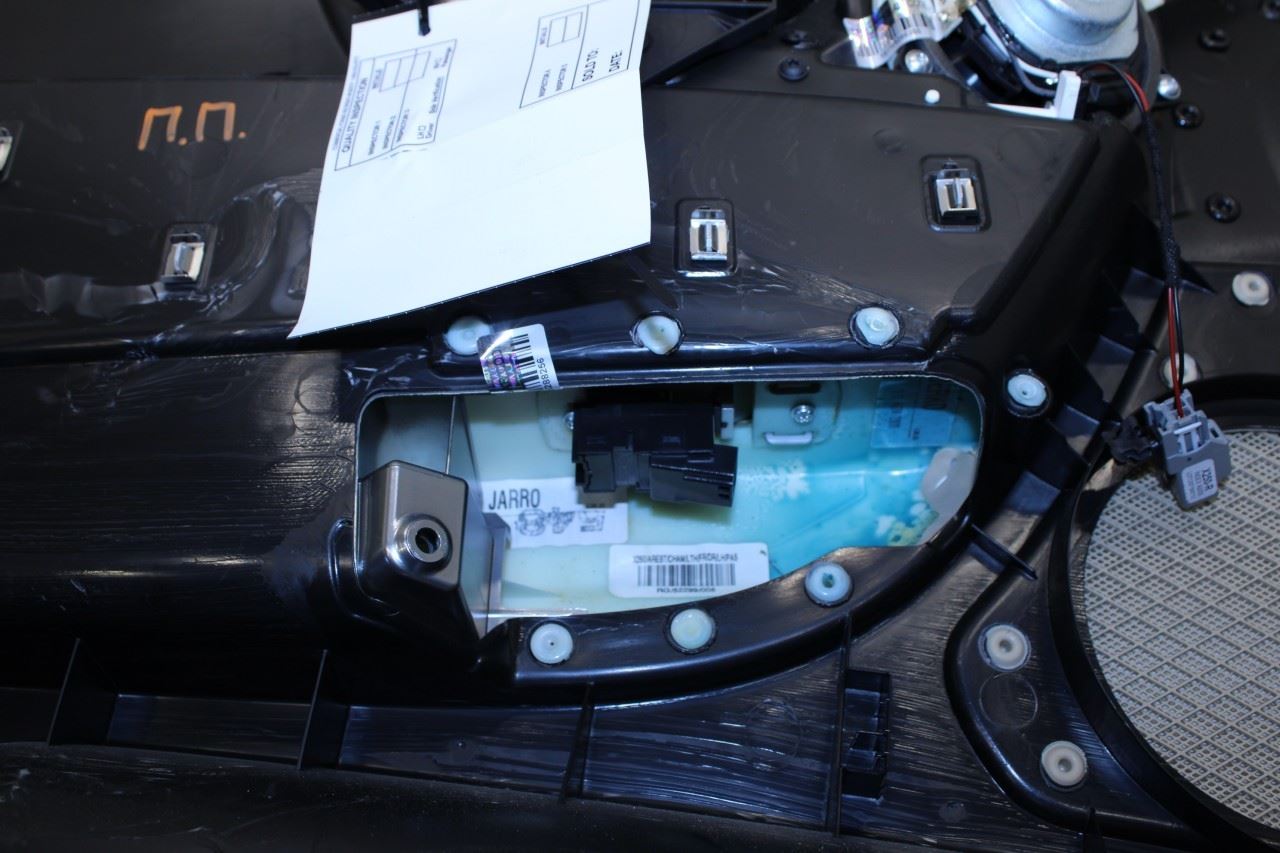 2012 Jaguar XF Portfolio Front Right Passenger Door Trim Panel 8X23-5423712-E - Alshned Auto Parts