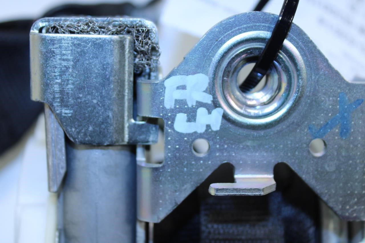 2015-16 BMW 435i Gran Coupe xDrive Front LH Seat Belt Retractor 72117272475 OEM - Alshned Auto Parts