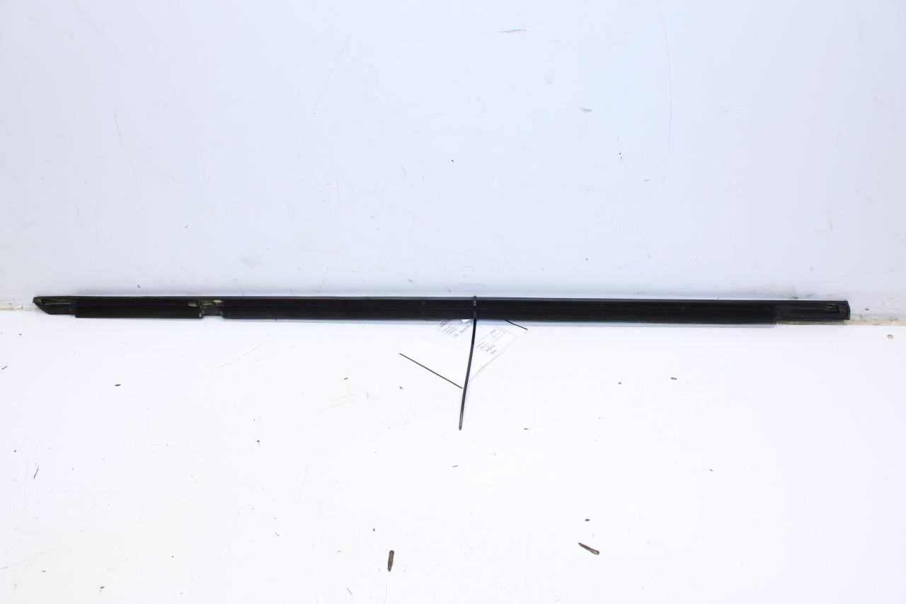 2019-25 Cadillac XT4 Premium Front Left Door Window Belt Outer Molding 84682627 - Alshned Auto Parts