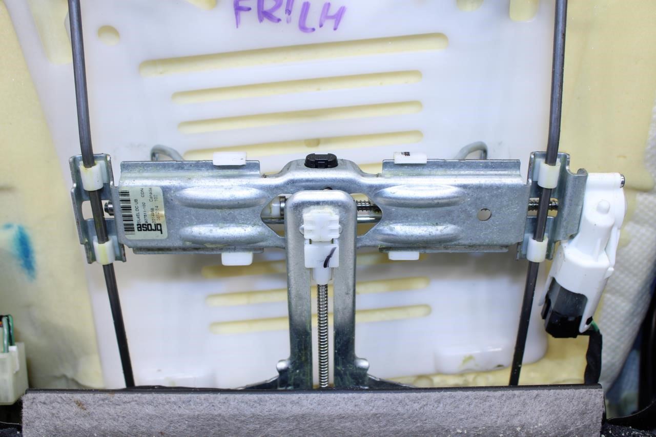 11-21 Jeep Grand Cherokee Front Left Side Seat Back Upper Cushion 68101099AA OEM - Alshned Auto Parts