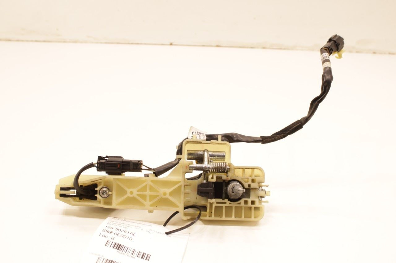 11-17 Hyundai Veloster Turbo 1.6L FWD Front Driver LH Side Door Exterior Handle - Alshned Auto Parts