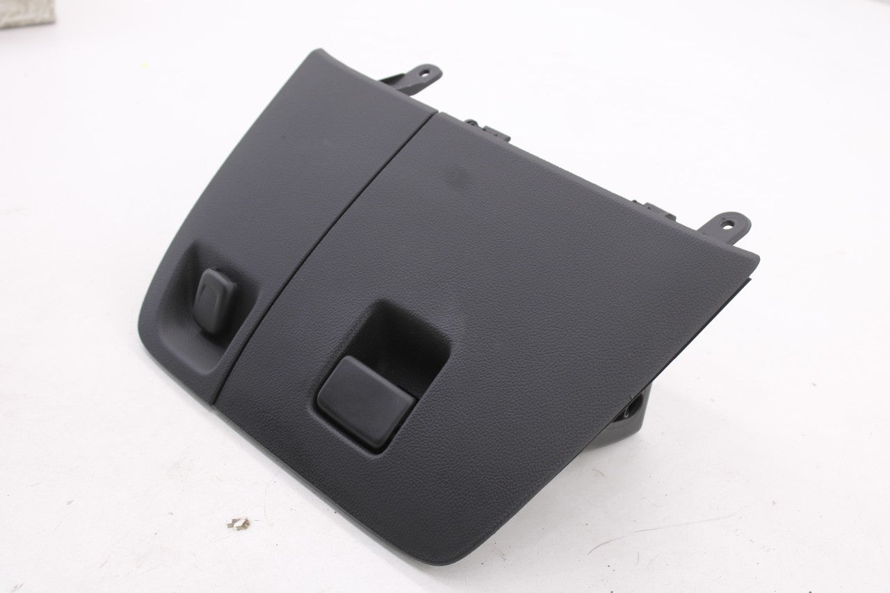2014-2019 Chevrolet Silverado 1500 2WT Center Lower Dash Storage Box 231778893